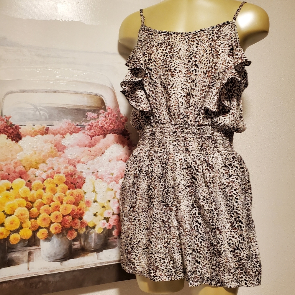 Fashion Web Rompers - Picture 5 of 6